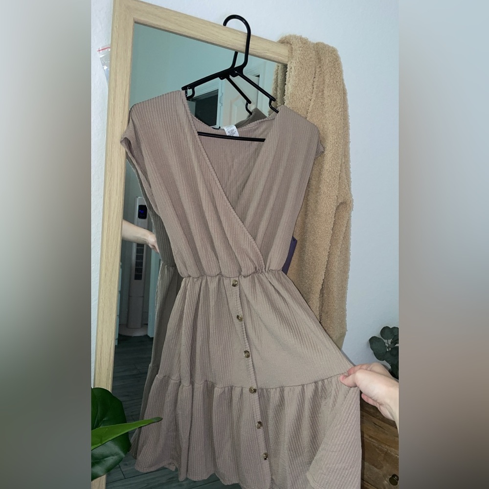Taupe dress